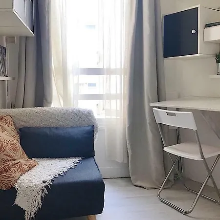 Cosy Studio Saint Michel Central Paris. Apartment